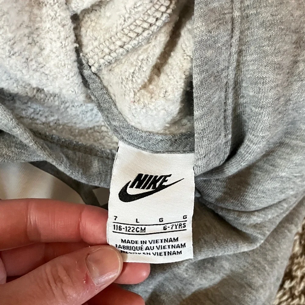 Nike Kids Gray Sweatpants - Picture 12 of 12